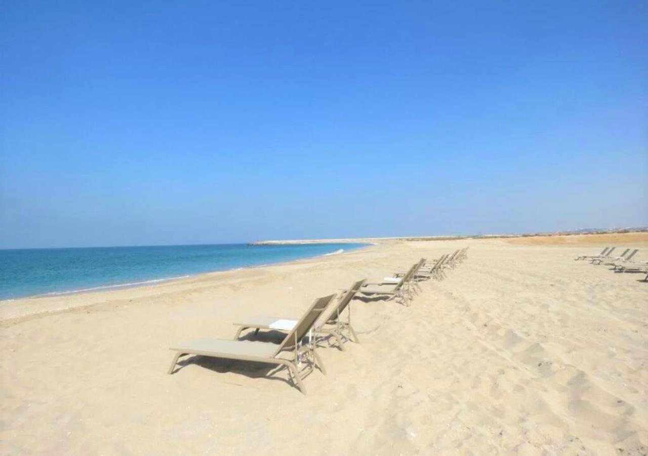 Holiday Home 3 Bedroom Seaview Ras al-Khaimah Bagian luar foto