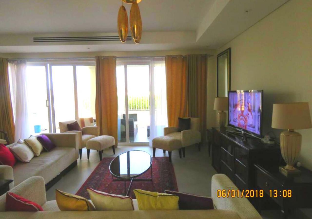Holiday Home 3 Bedroom Seaview Ras al-Khaimah Bagian luar foto