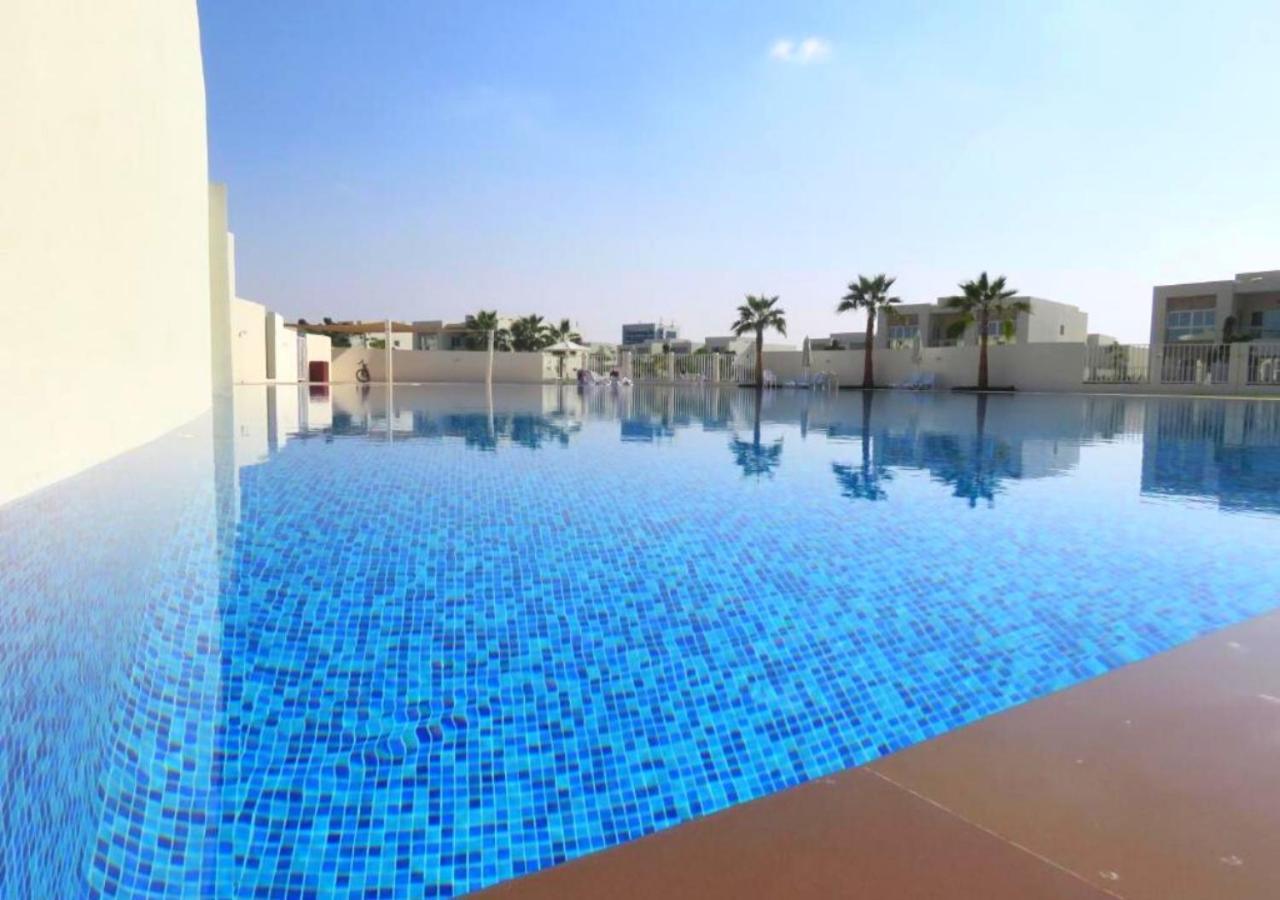 Holiday Home 3 Bedroom Seaview Ras al-Khaimah Bagian luar foto