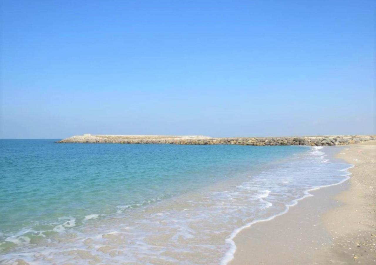Holiday Home 3 Bedroom Seaview Ras al-Khaimah Bagian luar foto