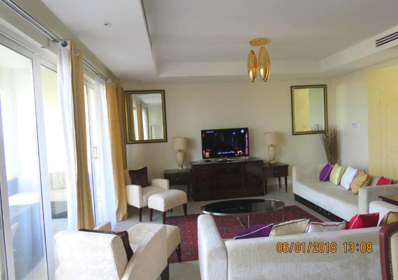 Holiday Home 3 Bedroom Seaview Ras al-Khaimah Bagian luar foto
