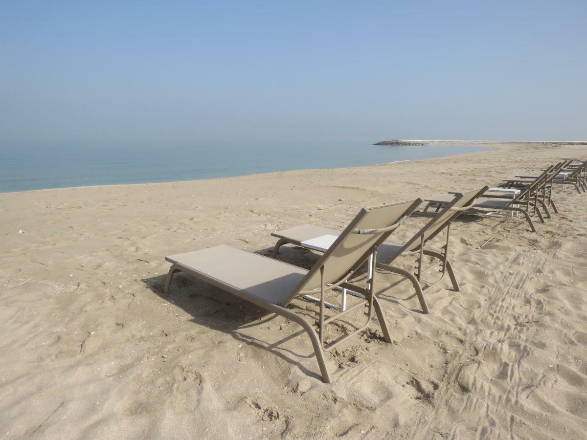 Holiday Home 3 Bedroom Seaview Ras al-Khaimah Bagian luar foto